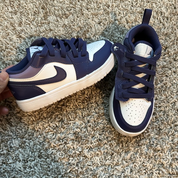 Jordan’s 1 - Picture 1 of 6